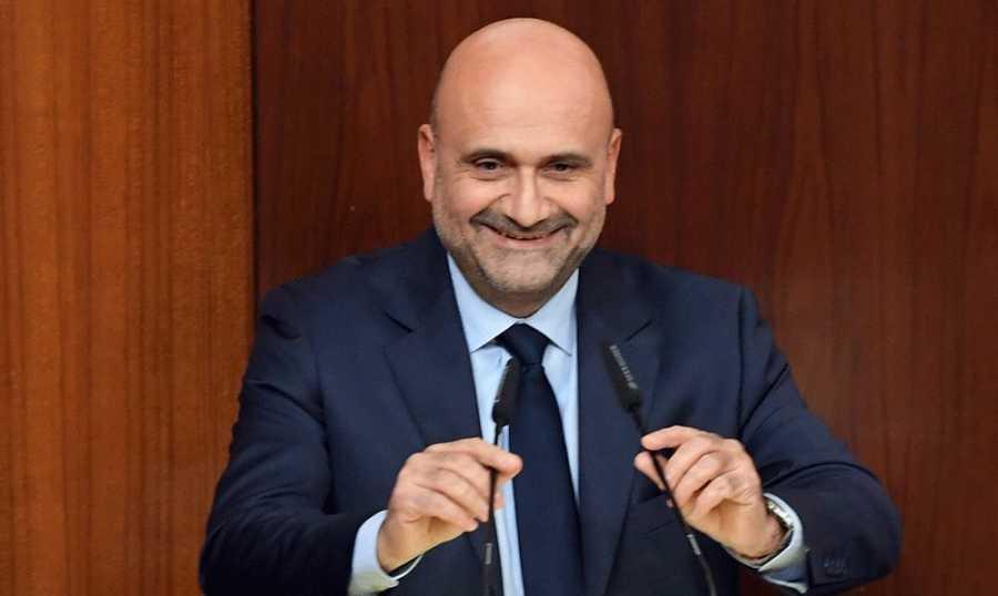 " النائب ​سيمون ابي رميا: الأمل بأوادم لبنان شباباً وشابّات