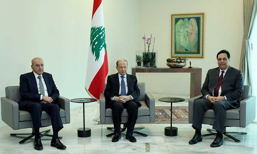 السلطة تصر على التكتيك الفاشل عينه: لقاءات واجتماعات بالجملة والنتيجة "صفر" استقالات بالجملة وتخبّط وقطيعة مع العرب والغرب: وداعا الصندوق وأهلا بالانهيار!