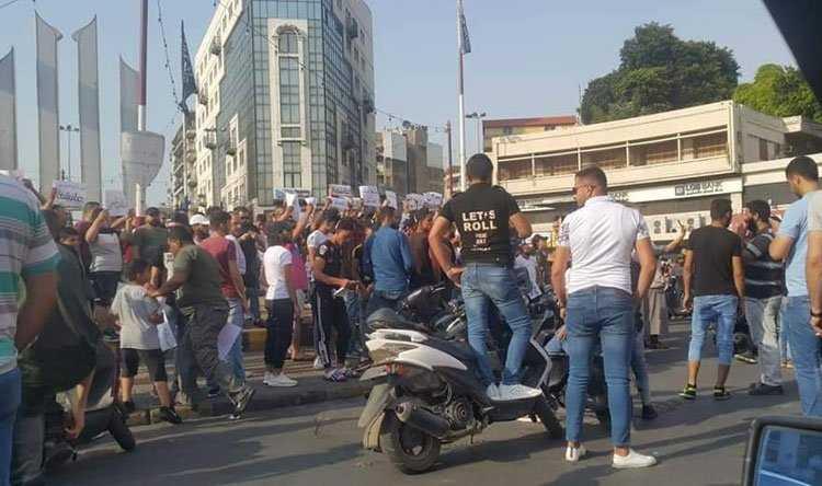 اعتصام في ساحة النور احتجاجا على التطاول على المقامات الدينية