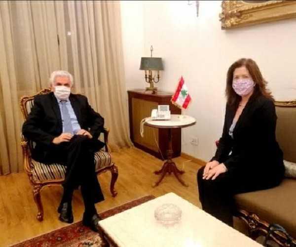 الحكومة تسير حرفيا بتوجّهات حزب الله وتستدعي السفيرة الاميركية الدولة تختار الوقوف في الخندق الايراني وترمي لبنان على ممر الفيلة!