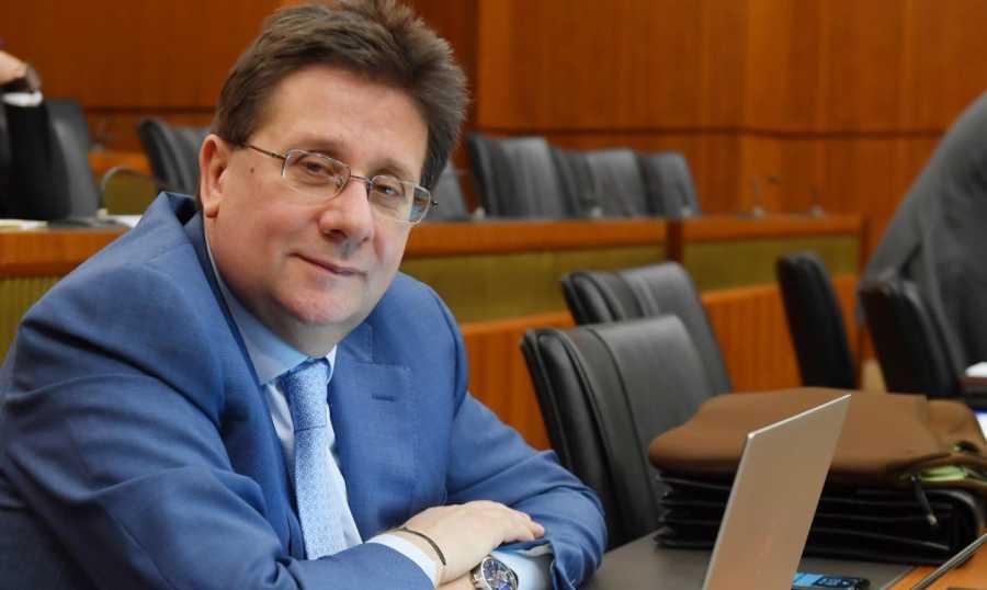 لجنة تقصي الحقائق ستجتمع خلال يومين..كنعان: لحقيقة الأرقام لا التسوية عليها