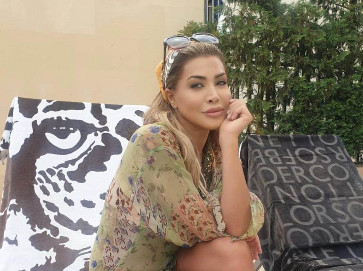  ما العلاقة الترابطية بين نوال الزغبي وهذا المكان؟