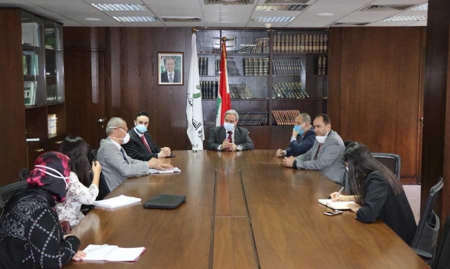 المشرفية يبحث مع مفوّضية اللاجئين خطة مواجهة "كورونا" ويعرض مع "برنامج الأغذية العالمي" زيادة المساعدات