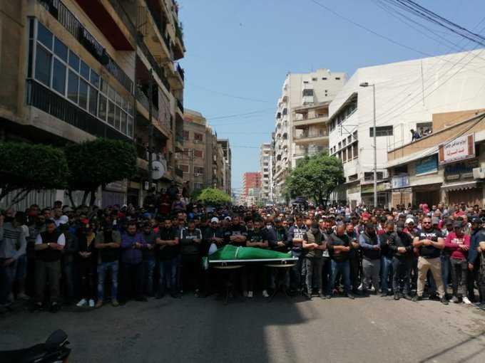 شهيد جديد للثورة في طرابلس ومواجهات بين الجيش والمتظاهرين الحكومة تعيد جدولة بنود ورقة مكافحة الفساد والخطة الاصلاحية الخميس حزب الله:سلامة ليس وحده المسؤول و7 اصابات جديدة بكورونا