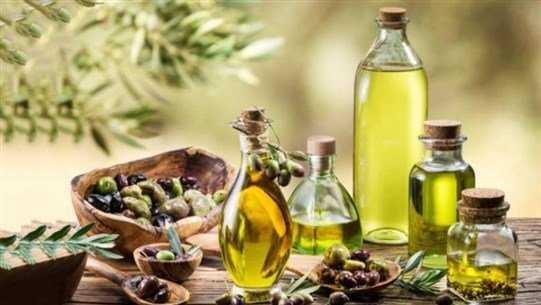 زيت الزيتون والأسماك من أفضل الأطعمة للدماغ