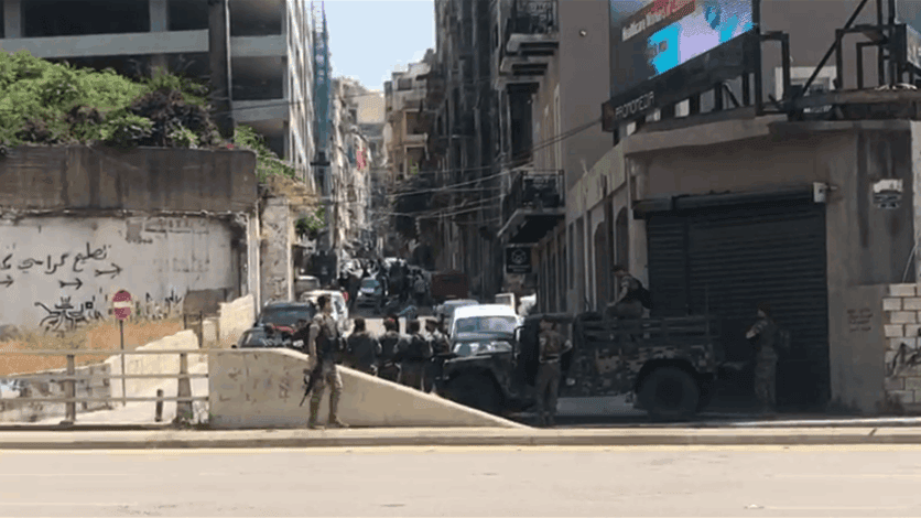 انتشار أمني ونقطة ثابتة للجيش عند مدخل الخندق الغميق