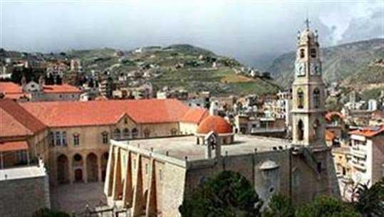 لقاء في مطرانية الروم الكاثوليك في زحلة بحث شؤونا انمائية