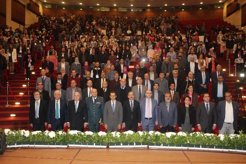 علامة ممثلا بري: لخلية أزمة تعالج الملفات