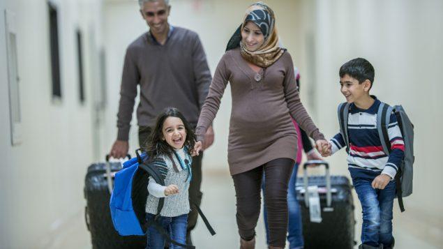 كندا مُتمسِّكة بخطّة استقبال 341.000 مهاجر هذا العام رغم كوفيد 19 من