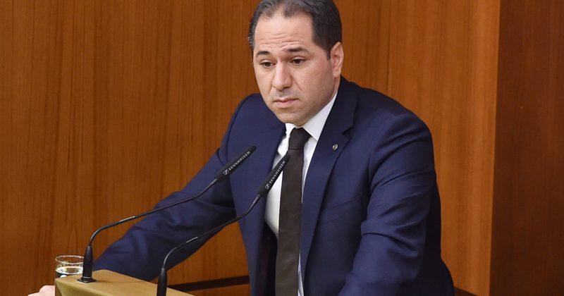 سامي الجميّل مغرداً: قررنا عدم المشاركة بعدما افرغ الاجتماع من مضمونه وتحول الى ساحة لتصفية الحسابات
