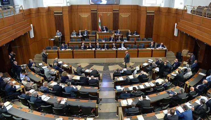 سجال "انتخابي" بين هاشم و"لبنان القوي"