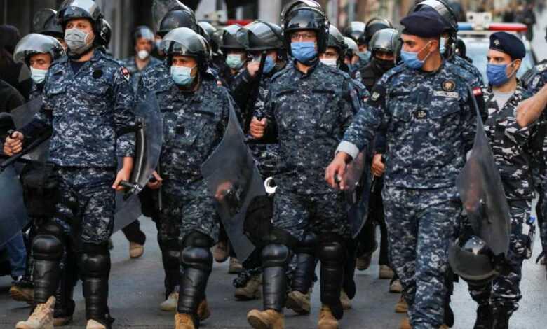 تجار البنزين والمازوت بالـ"غالونات" والقوى الأمنية تلاحقهم