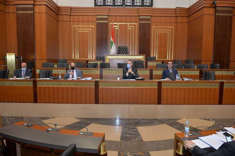 لجنة الإدارة أقرت مشروعي قانون ودرست جدول أعمالها