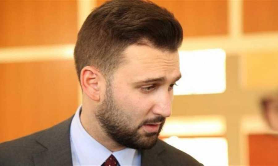 النائب جنبلاط: للابتعاد عن التعطيل ومعالجة الأزمة مع الخليج