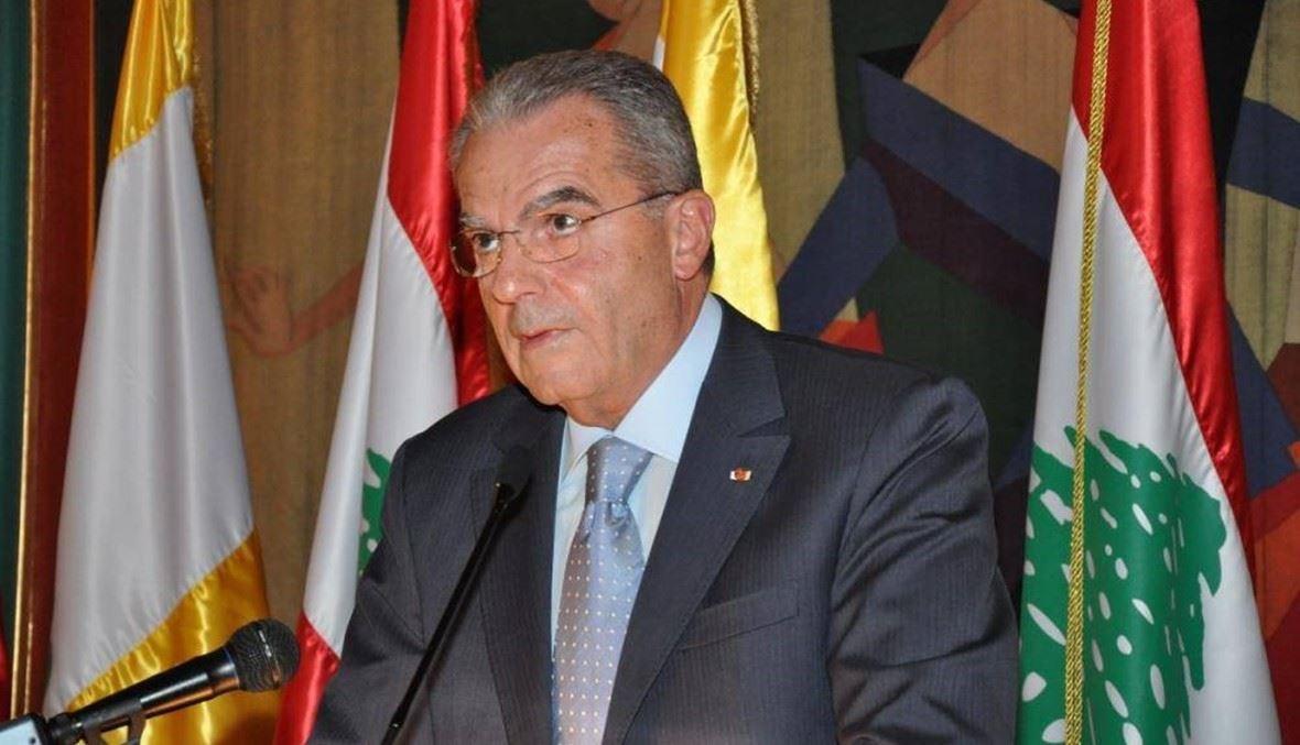 الخازن: هل تشي تحذيرات الرعايا بتطورات تتعلق بالتوطين؟