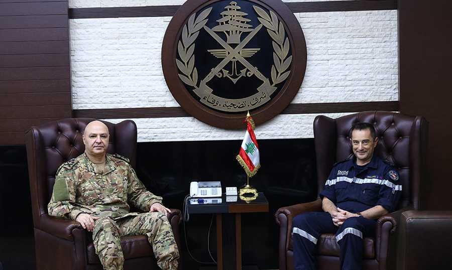 الاوضاع الحدودية بين العماد عون وفرونتسكا ووفد عسكري فرنسي