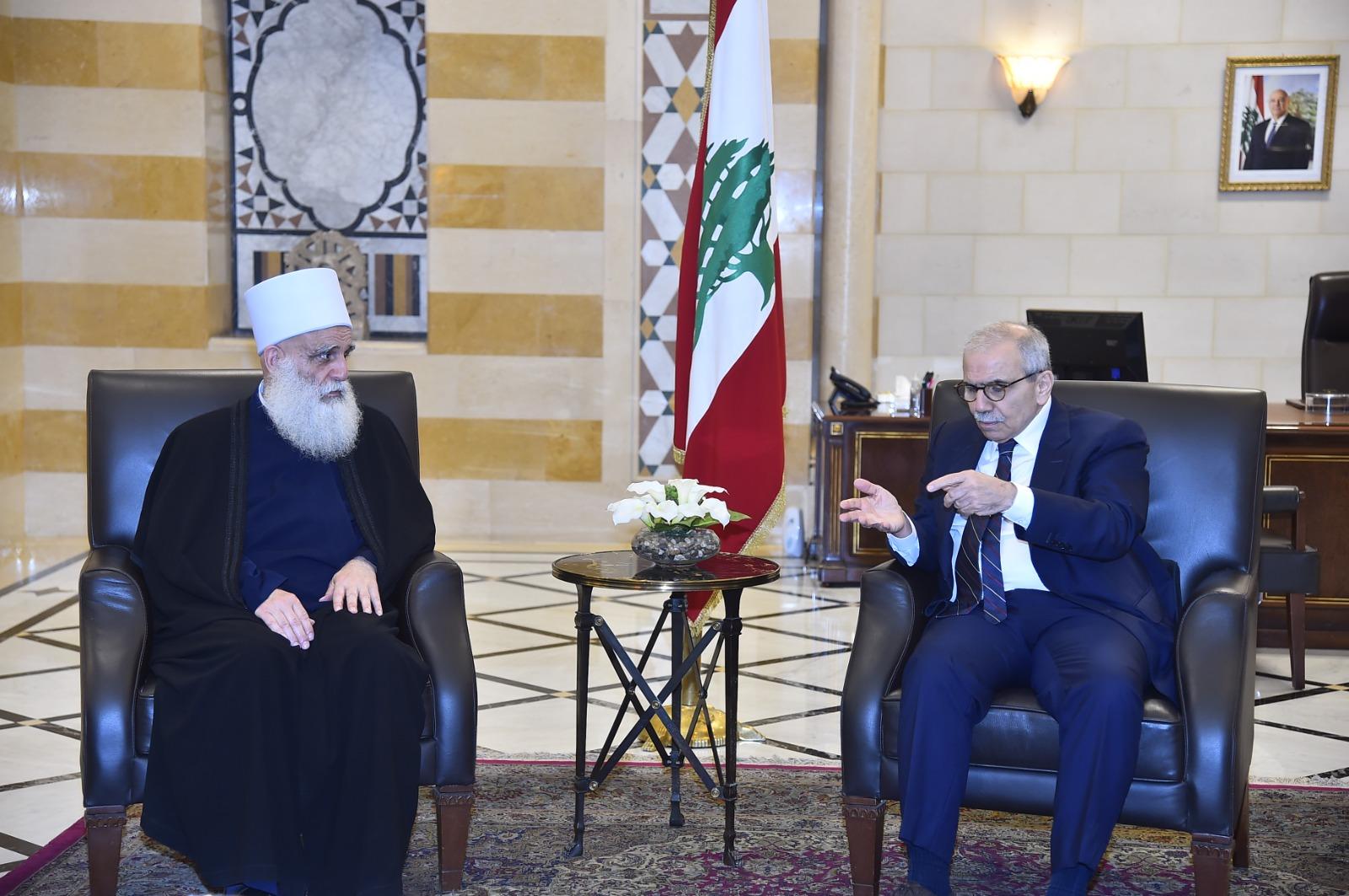 سلام يلتقي بيدرسون وبلاسخارت.. أبي المنى: هذا العهد هو عهد الإصلاح والإنقاذ