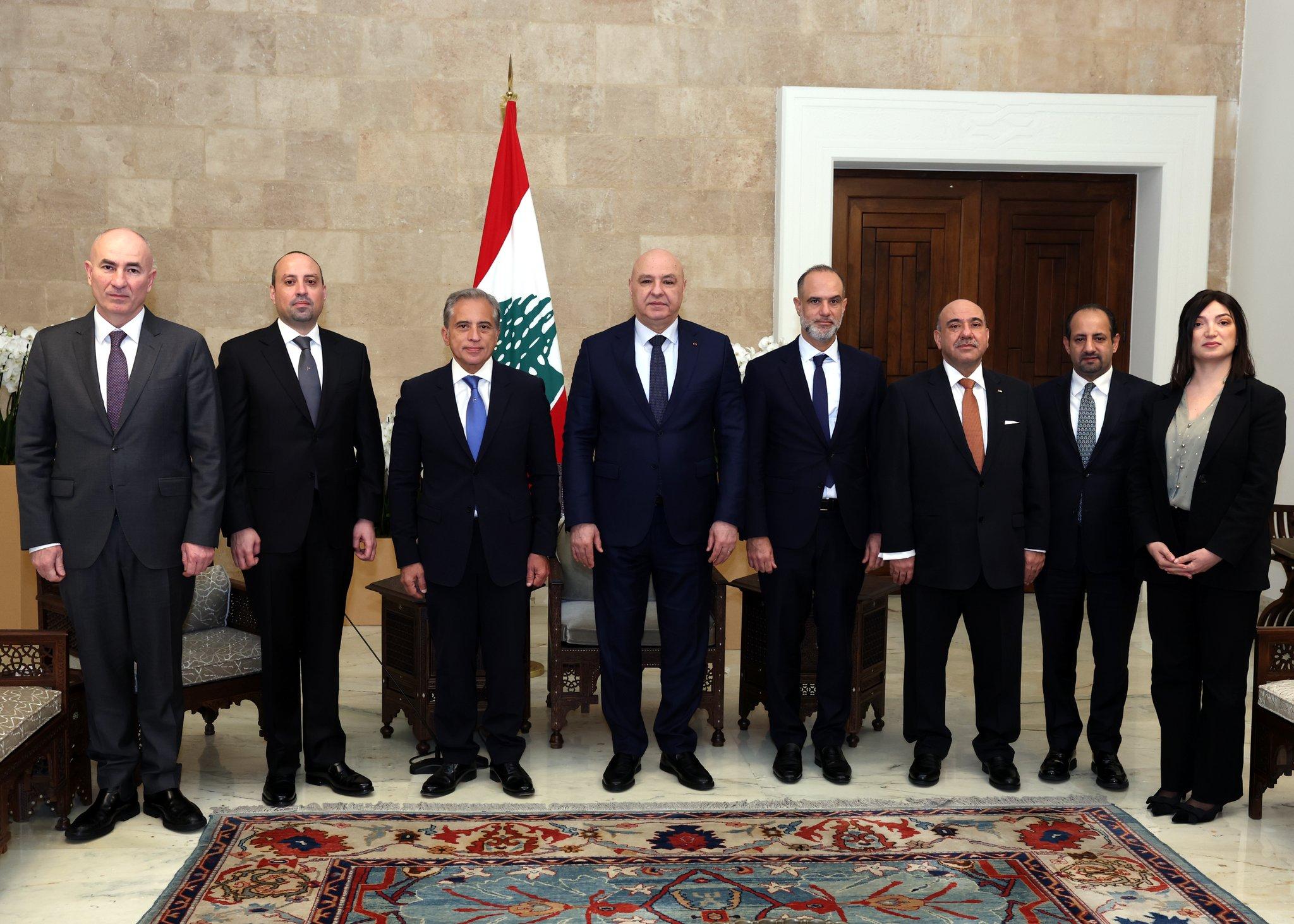 رئيس الحكومة الاردني يجول.. عون: وحدة الموقف العربي ضرورة