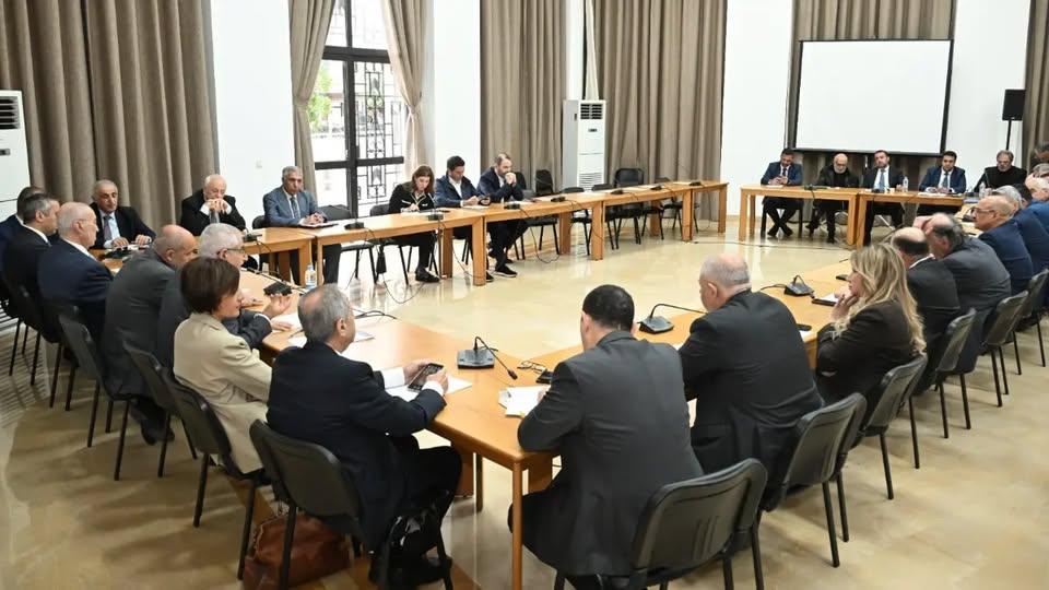 لجنة الأشغال بحثت في ملف الأبنية الآيلة للسقوط.. عطية: في صدد إعلان حال طوارىء