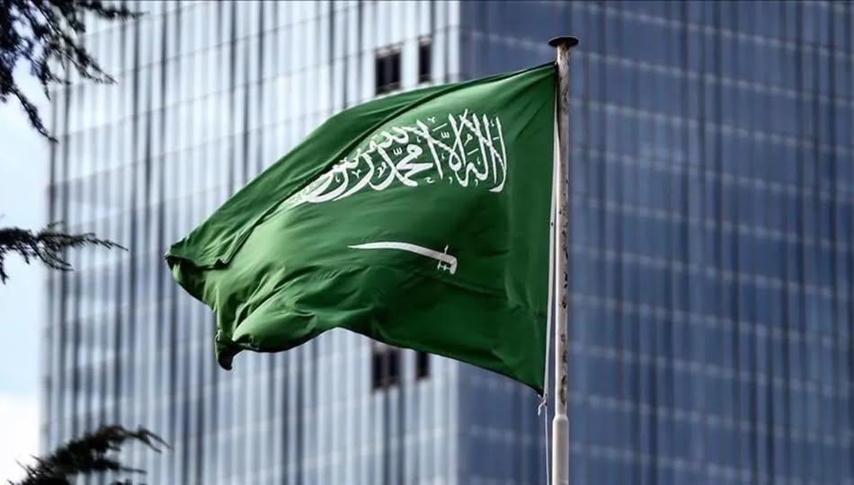 السعودية تدين هجمات إيران "السافرة والجبانة": سنتخذ جميع الإجراءات اللازمة للذود عن أمننا