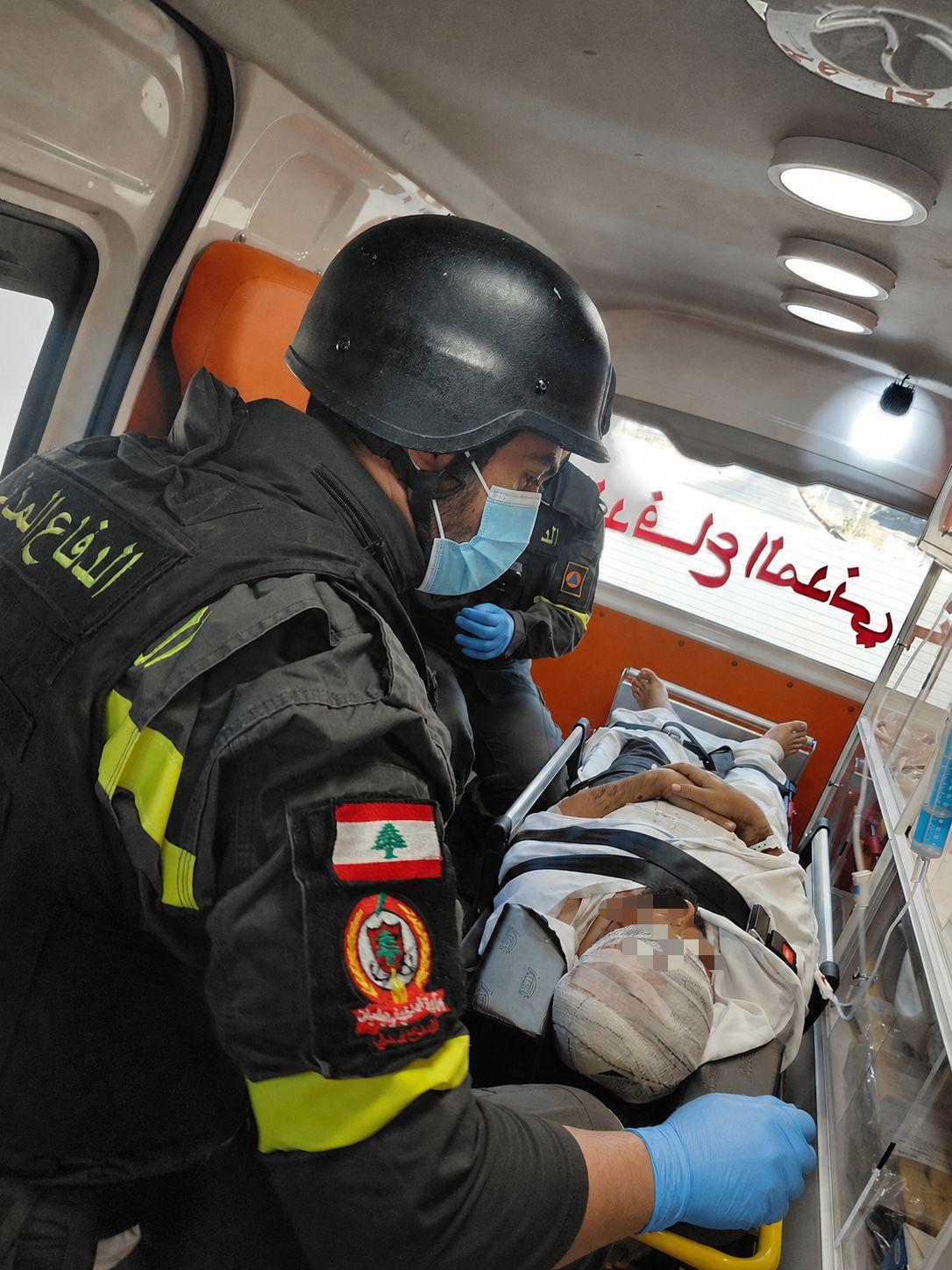 الدفاع المدني: إجلاء 47 مواطناً ونقل 16 شهيداً و12 جريحاً في النبطية