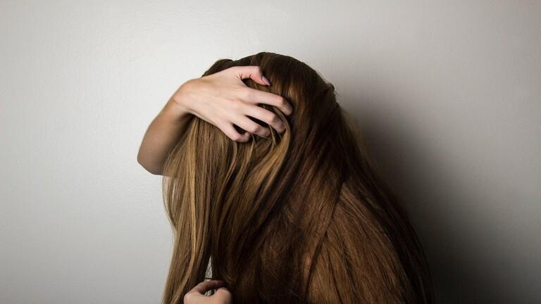 لماذا يتساقط الشعر وما أنواعه؟