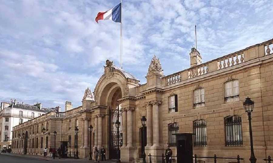 مصدر مقرب من السفارة الفرنسية ينفي للـLBCI ما ذُكر بشأن تجميد حسابات لبنانية بحال عدم اقرار الاصلاحات