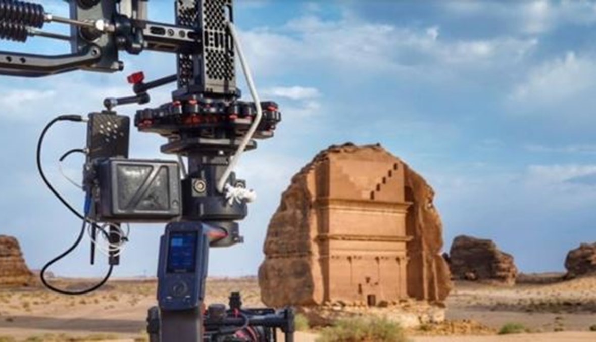 "قندهار" أول فيلم هوليوودي يصور في العُلا من بطولة النجم الأميركي جيرارد باتلر (صور)
