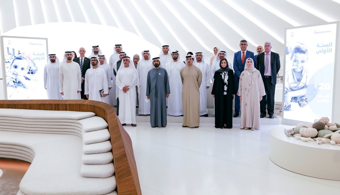 حاكم دبي محمد بن راشد يطلق "المدرسة الرقمية" في 5 دول