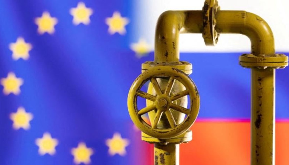 بلومبرغ: توقّف محادثات الاتحاد الأوروبي حول مستوى الحد الأقصى لأسعار النفط الروسي
