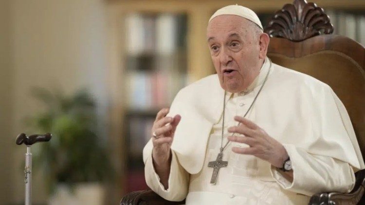 البابا فرنسيس: إنَّ النقد يساعد على النمو، لكنني أرغب في أن يقوموا بذلك مباشرة معي