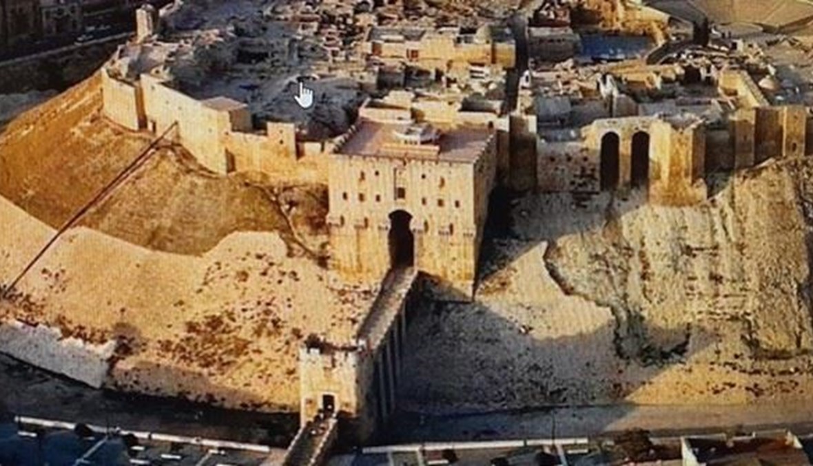تضرر قلعة حلب التاريخية جراء الزلزال المدمر