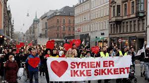 الدنمارك: عودة اللاجئين السوريين إلى اللاذقية باتت آمنة