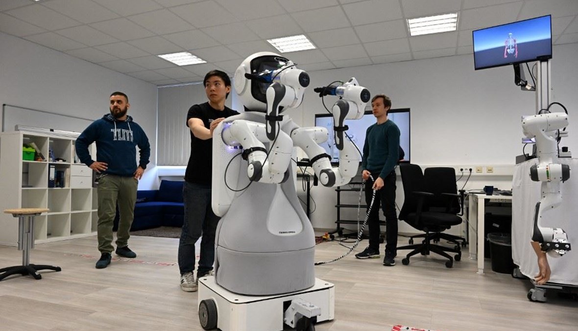 "غارمي" نموذج لطب الشيخوخة: روبوتات توفّر رعاية للمسنّين وتغطي نقص العاملين الصحيين في ألمانيا