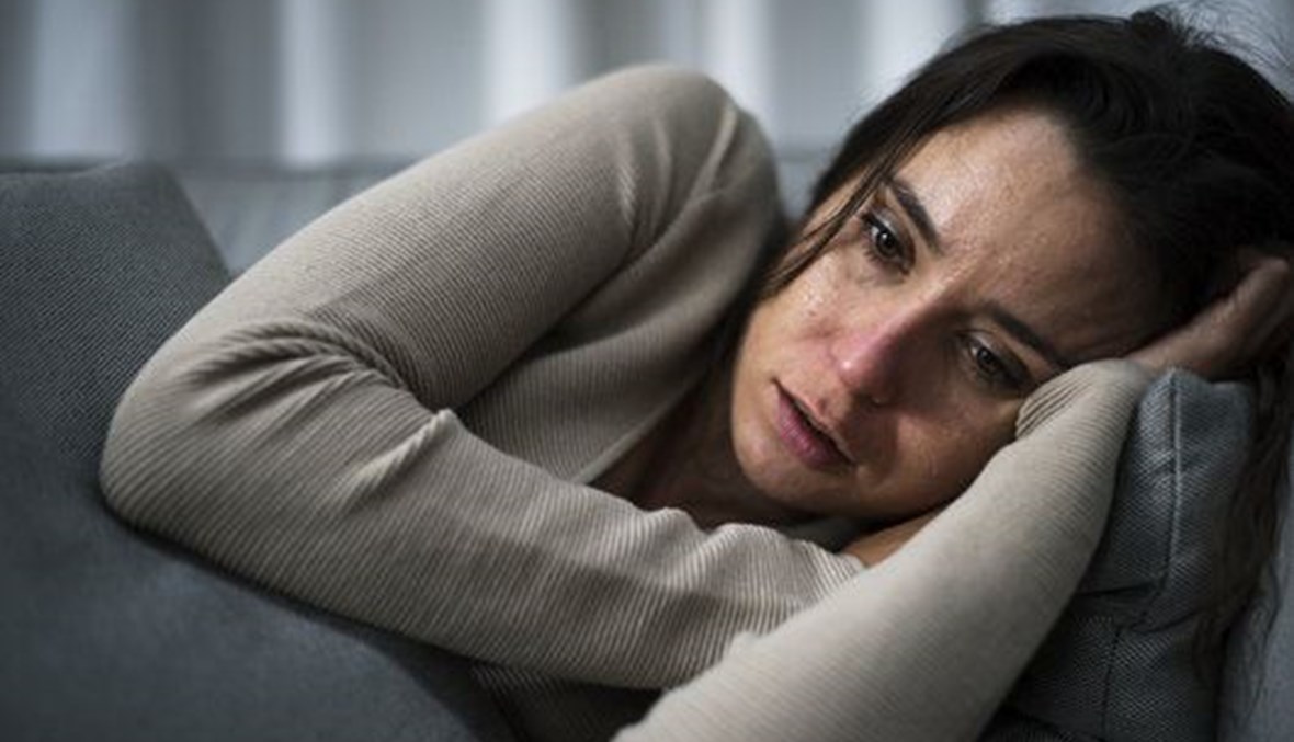 "إنزيم واحد"... هل يكون السبب وراء اكتئاب النساء أكثر من الرجال؟