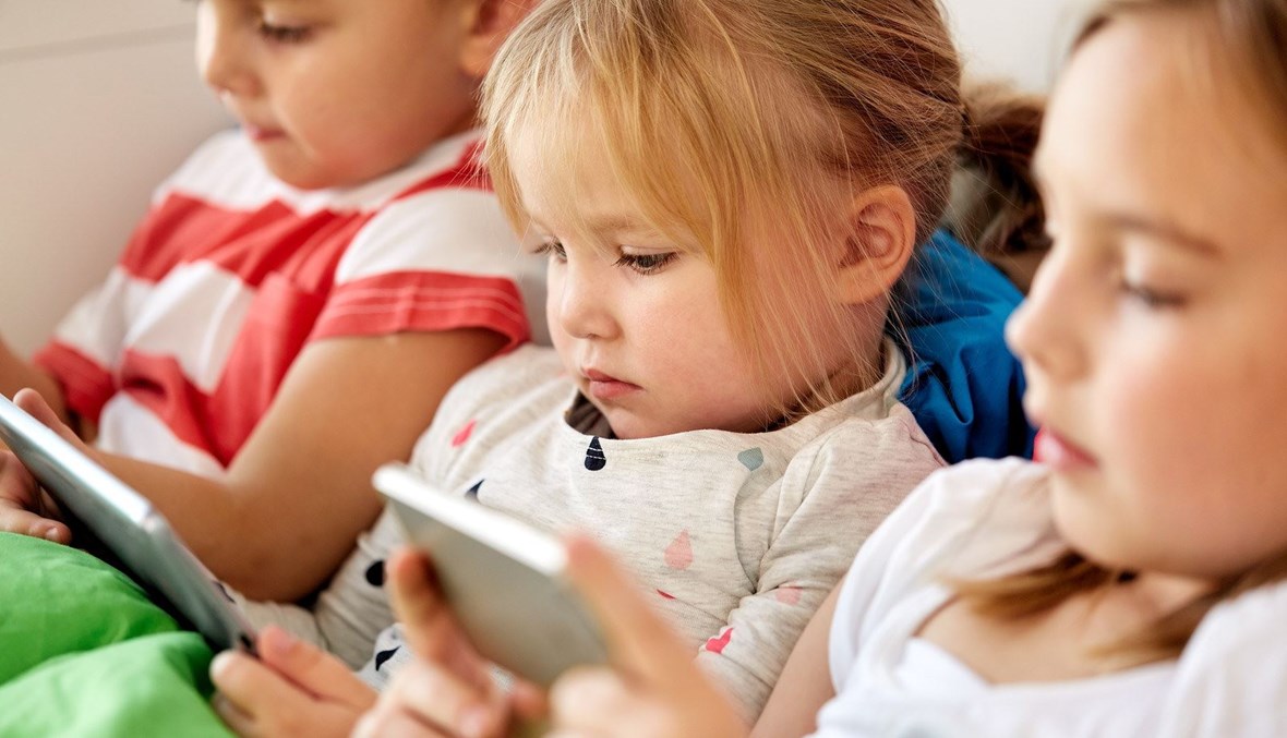 في دراسة جديدة... أرقام مقلقة لاستخدام الإنترنت بين الأطفال الصغار