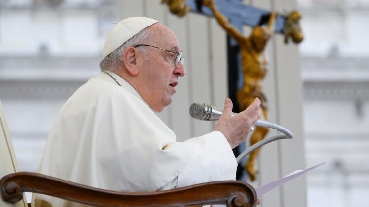 البابا فرنسيس يواصل الحديث عن الغيرة الرسولية ويتوقف عند قوة النهوض مجددا ومواجهة الصعاب