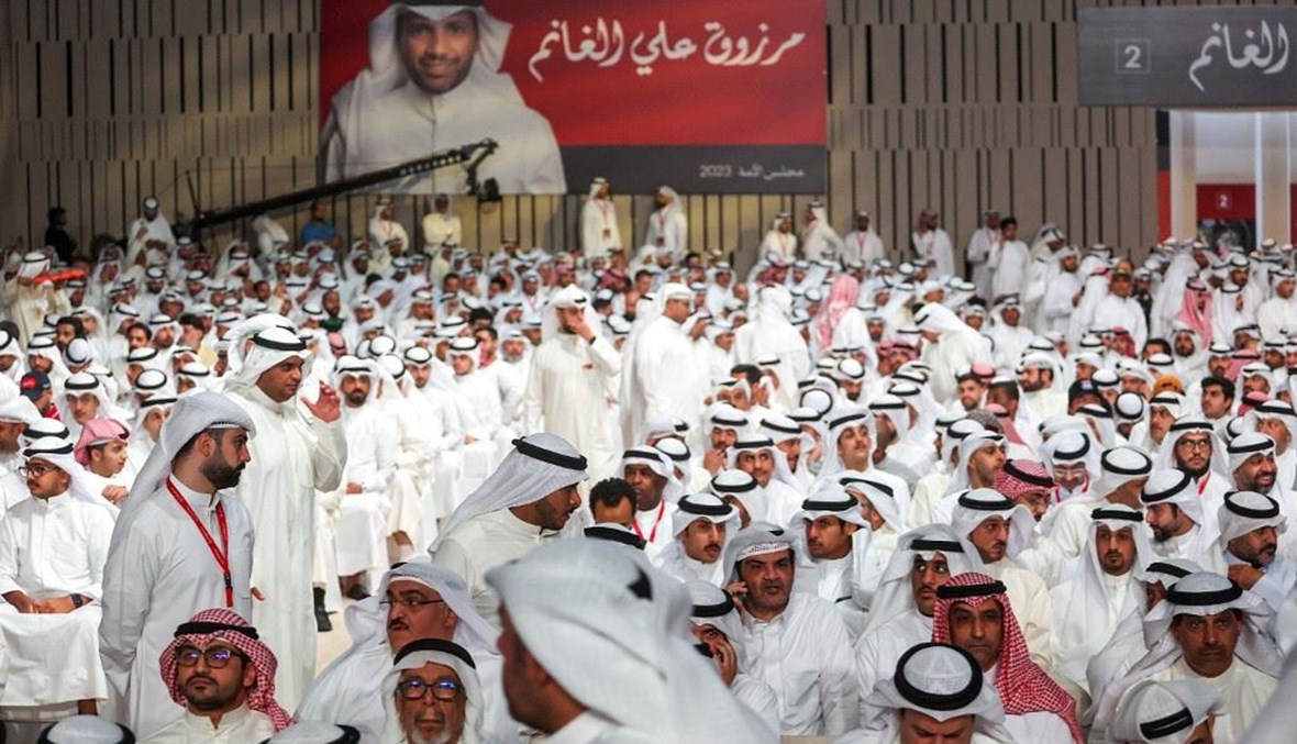 وسط أزمات سياسية متكررة... الكويتيون ينتخبون أعضاء مجلس الأمة
