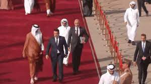 أمير قطر يبدأ زيارة رسمية للعراق