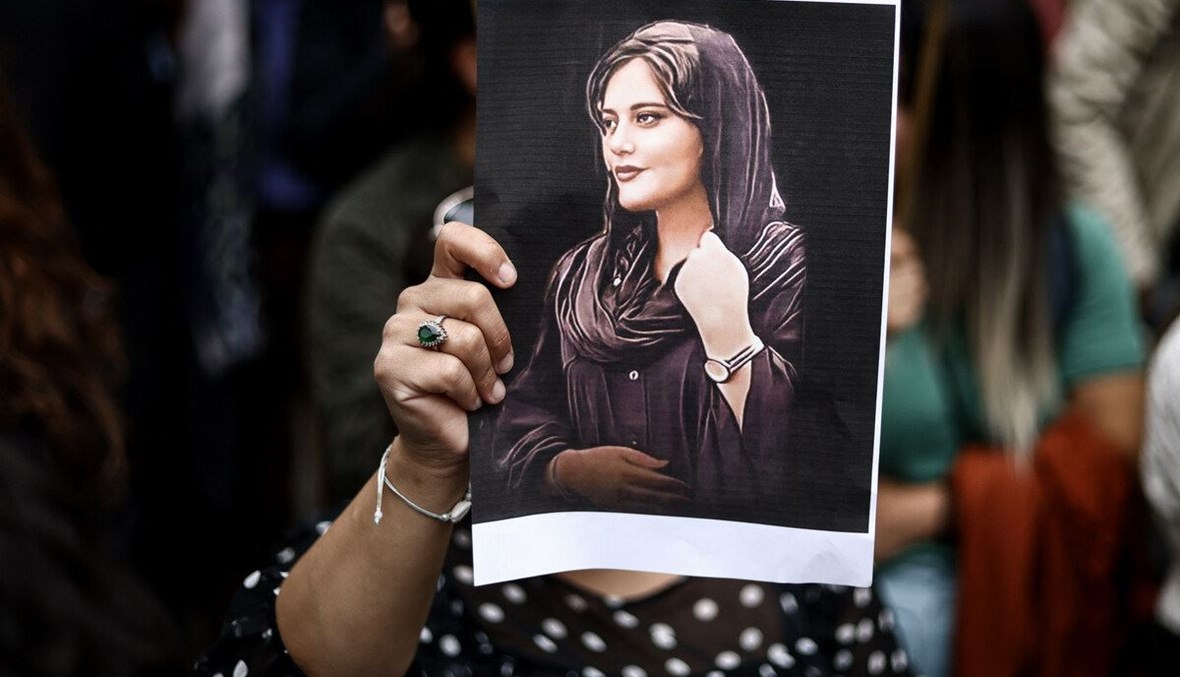تنديد بقمع السلطات الإيرانية بحق الصحافيات الإيرانيات ‏لتغطيتهن قضية مهسا أميني