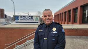 هاليفاكس تعيّن أول رئيس شرطة أسود