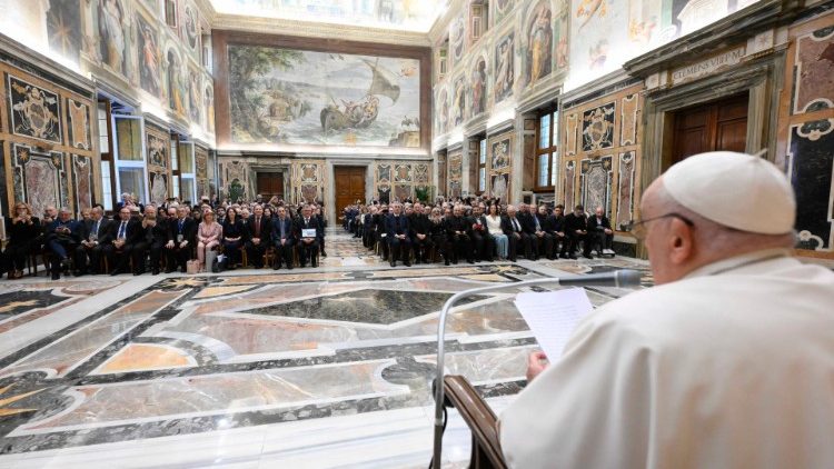 البابا فرنسيس: الأمانة للإنجيل تفترض القدرة على المخاطرة من أجل الخير، والسير بعكس التيار
