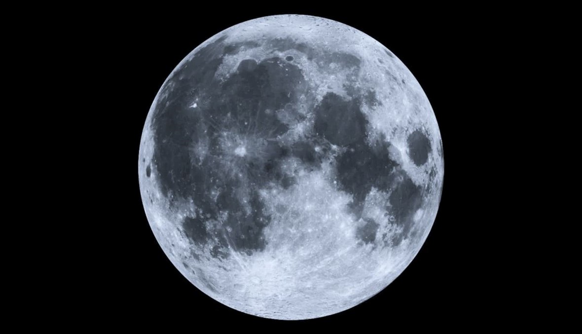 حجم القمر يتقلص... كيف يفسر العلماء هذه الظاهرة؟