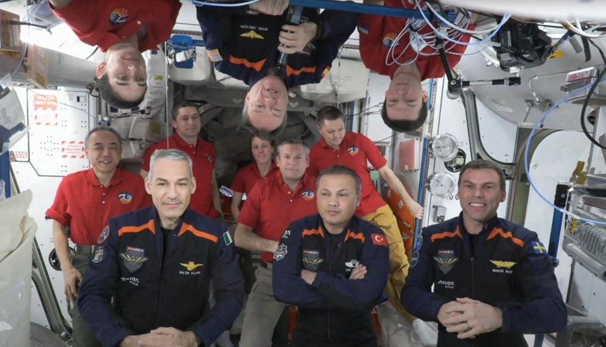 عودة 4 رواد فضاء إلى الأرض بعد مهمّة خاصّة في محطة الفضاء الدولية