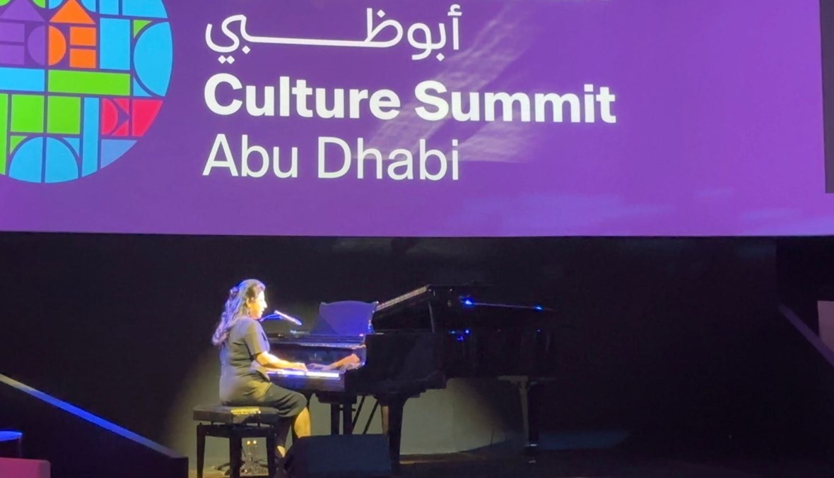 هبة القوّاس في القمّة الثقافيّة أبو ظبي وحبّ نابع من القلب