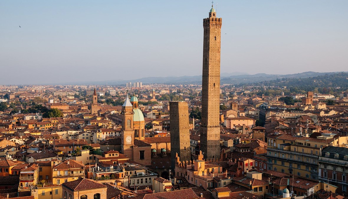 هل ينجو برج غاريسيندا من السقوط في إيطاليا؟