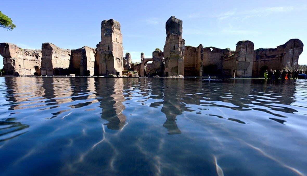 بالصور- تدشين "مرآة مائية" جديدة في حمامات كاراكالا الأثرية في روما