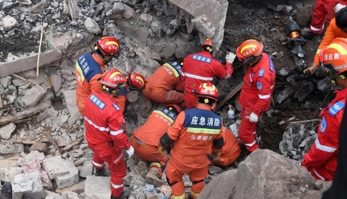 إصابة 6 أشخاص في انزلاقات للتربة بالصين وسط تحذيرات من فيضانات "تاريخية"