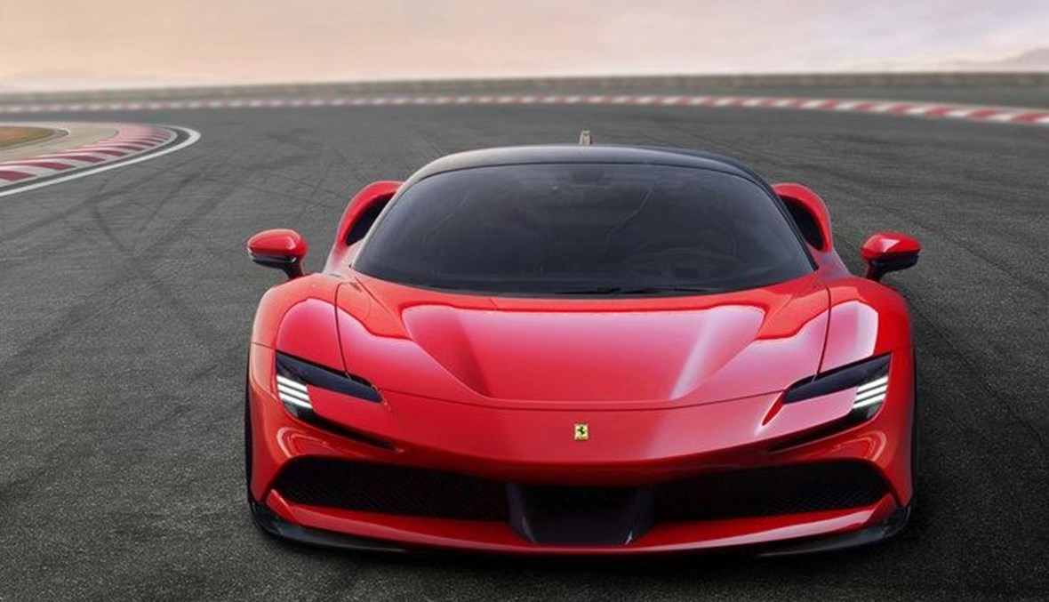 الكشف عن سعر أول سيارة كهربائية لـ"فيراري"... أكثر من 500 ألف يورو؟