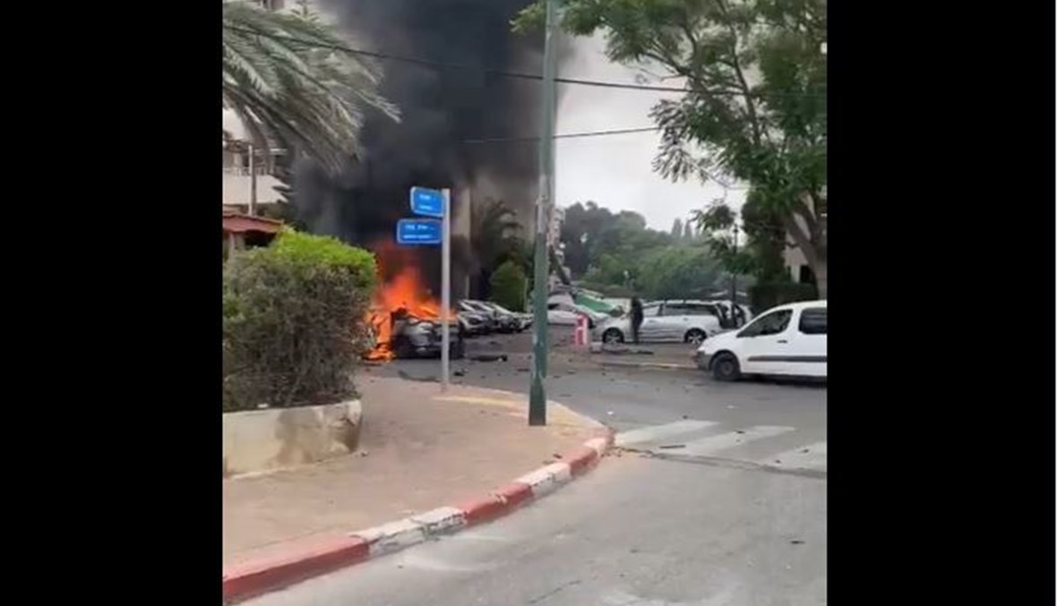 بالفيديو- انفجار سيارة مفخخة في مستوطنة هرتسليا شمال تل أبيب